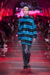 Look 27