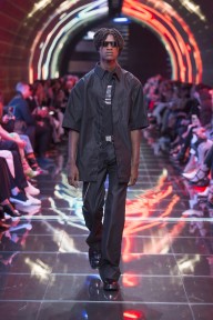 Look 24