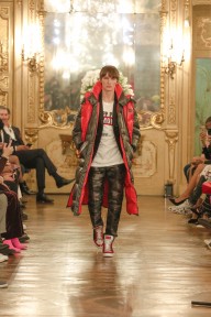 Look 7