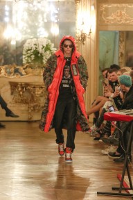 Look 9