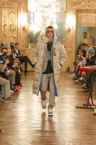 Look 11