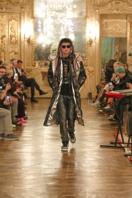 Look 14