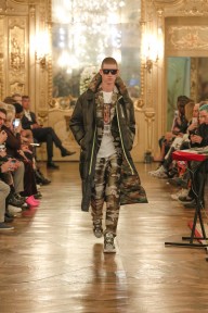 Look 23