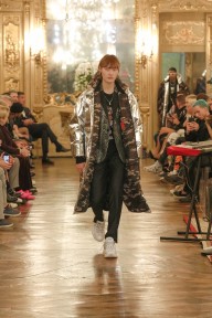 Look 29