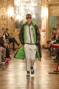 Look 35