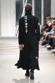 Look 28