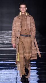 Look 14