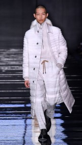 Look 25