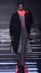 Look 32