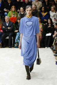 Look 16