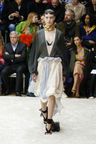 Look 17
