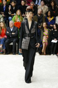 Look 19