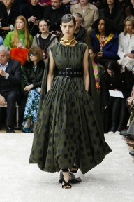 Look 25