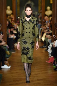 Look 3