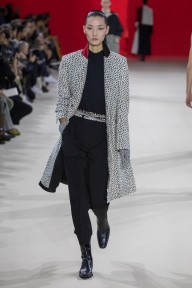 Look 12