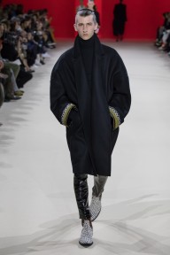 Look 28