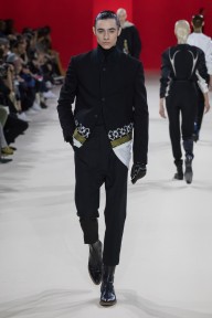 Look 37