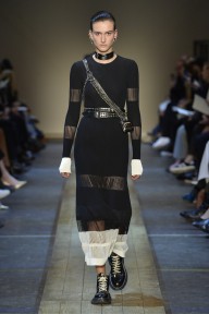 Look 3