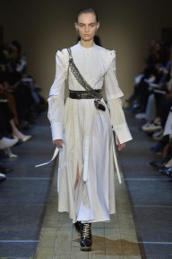 Look 5