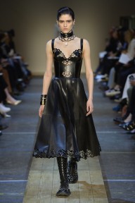 Look 13
