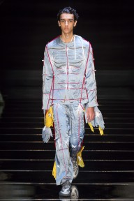 Look 15