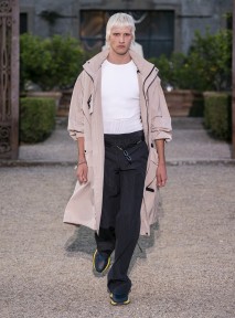 Look 3