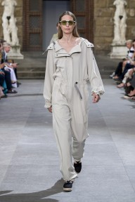 Look 15