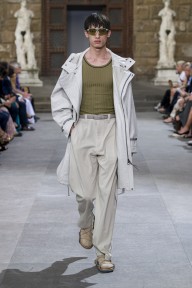 Look 17