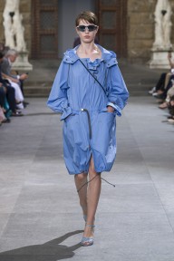 Look 25