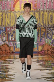 Look 3