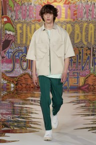 Look 4