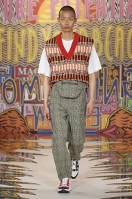 Look 27