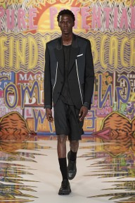 Look 39