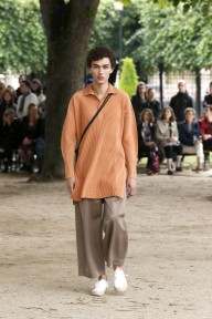Look 8