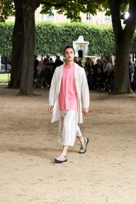 Look 10