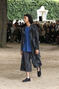 Look 12