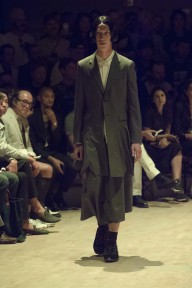 Look 3