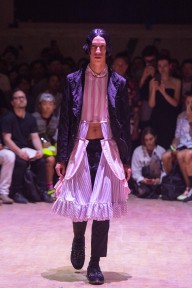 Look 18