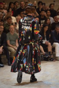 Look 39