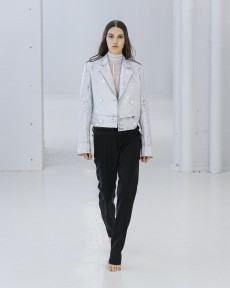 Look 10