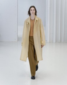 Look 25