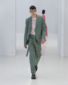 Look 28
