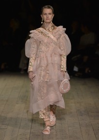 Look 15