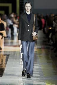 Look 10