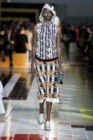 Look 17