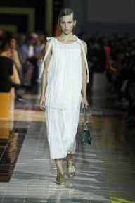 Look 19