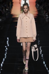 Look 3