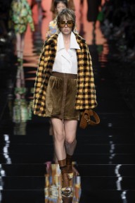 Look 9