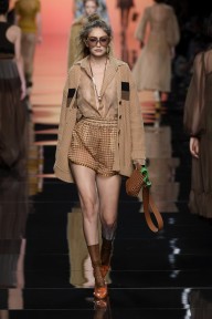 Look 33