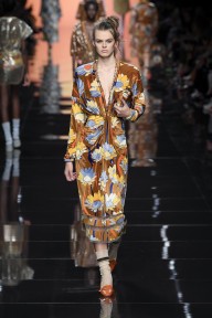 Look 39